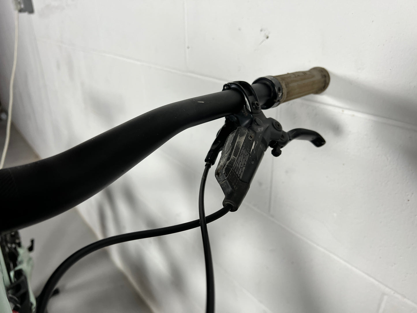 Specialized Status 160 2022 Mountain Bike