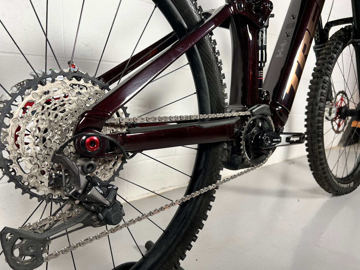 Trek Rail 9.7 2024 Electric Mountain Bike - Only 160 Miles Rode