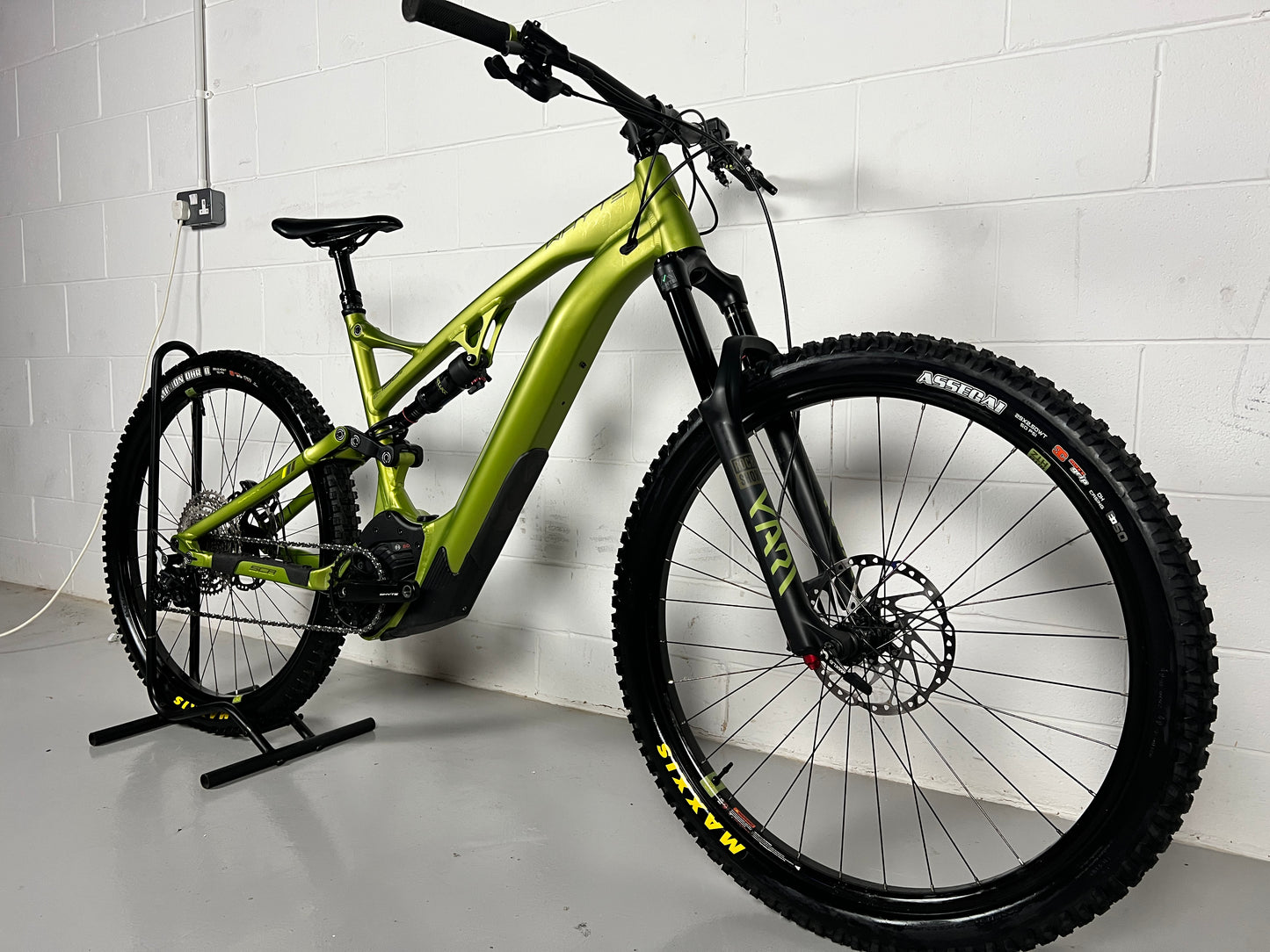 Whyte E-150 S 29er 2022 Electric Mountain Bike