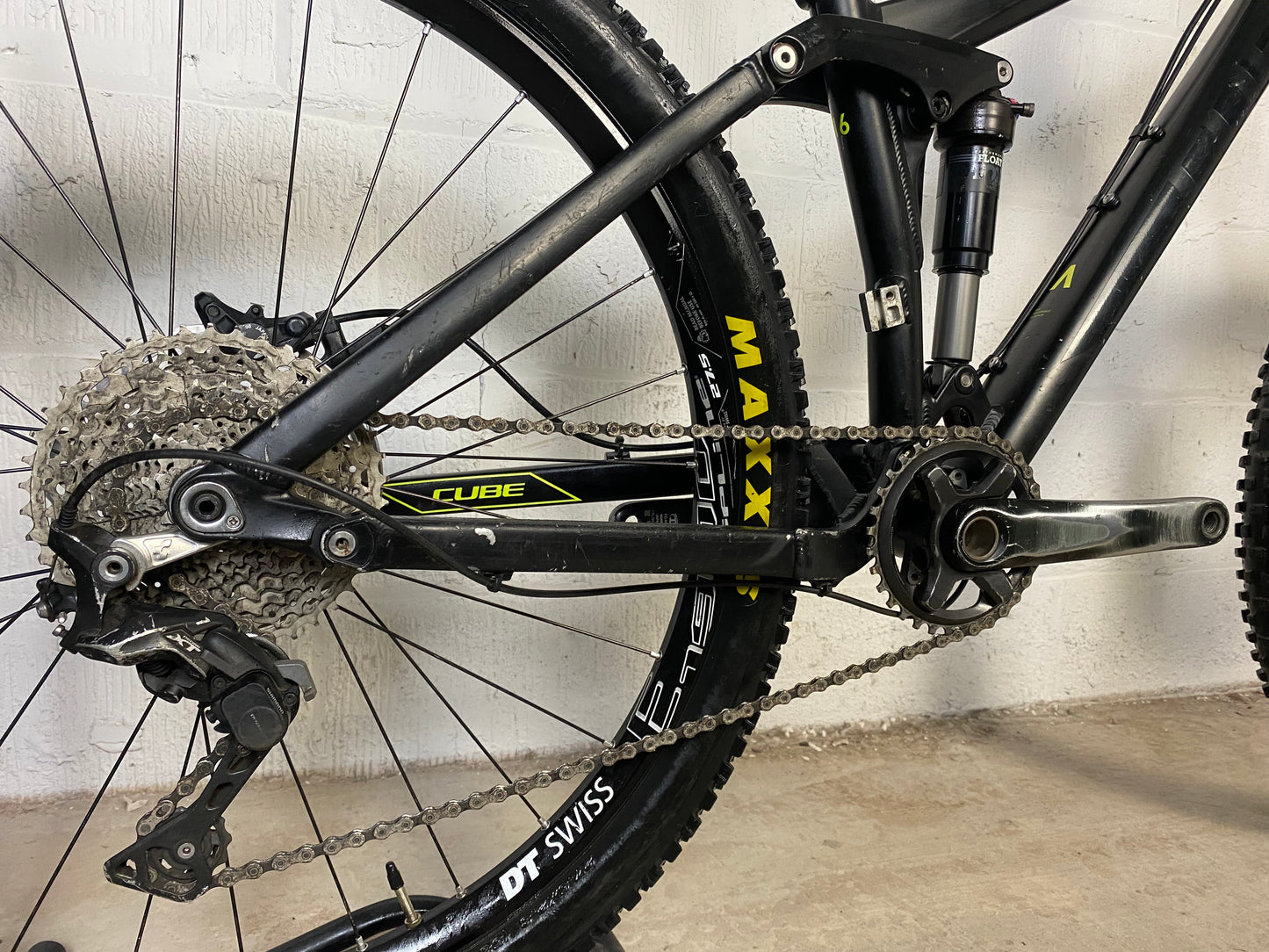 Cube Stereo 140 Race Full Suspension Mountain Bike