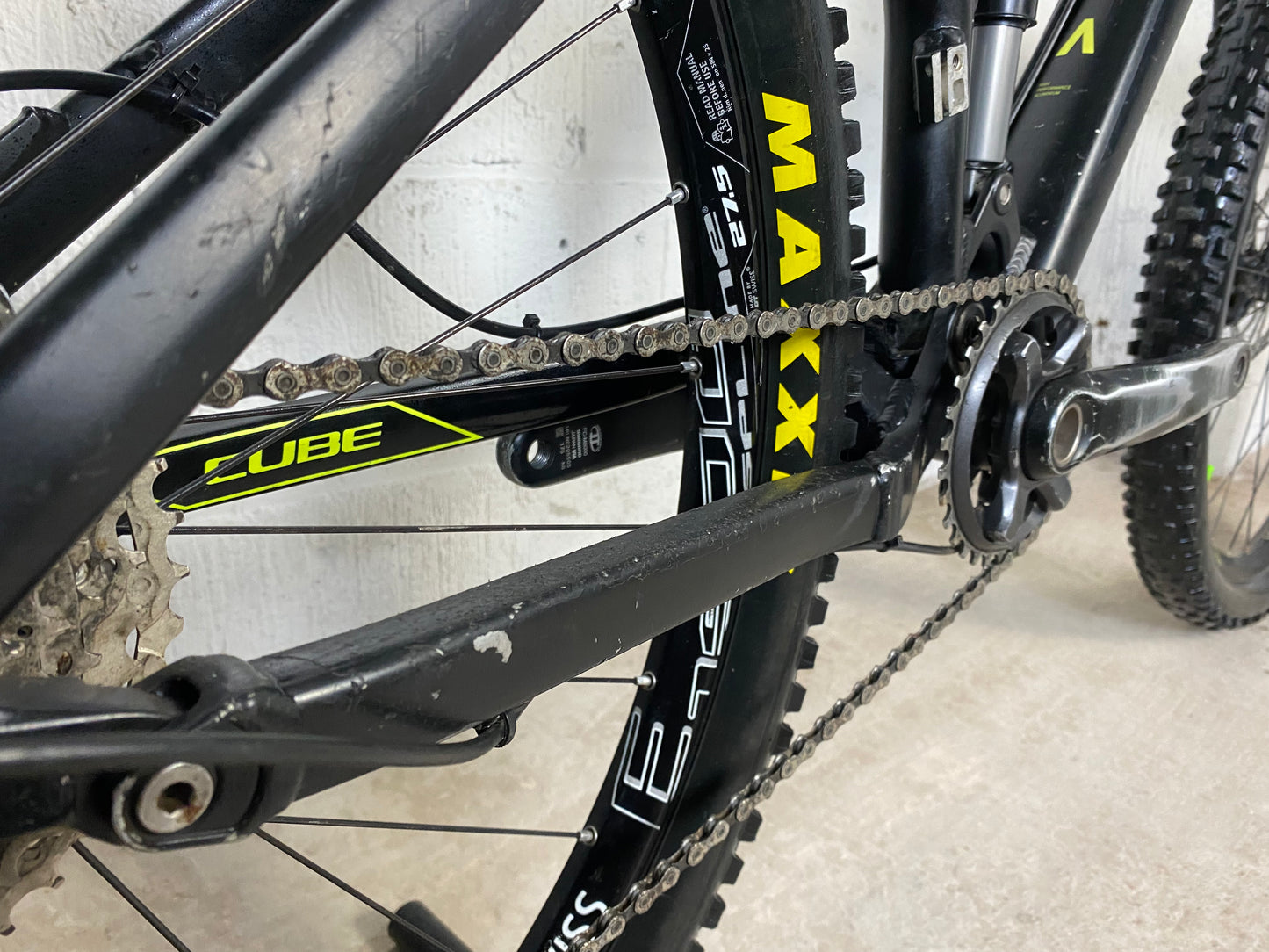 Cube Stereo 140 Race Full Suspension Mountain Bike
