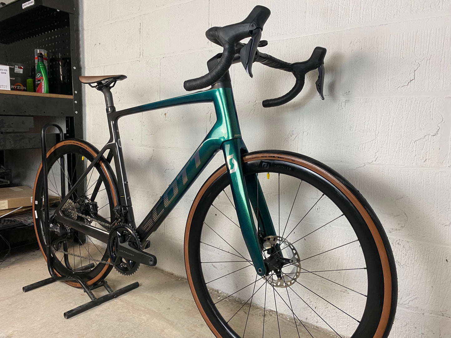 Scott Addict eRIDE 10 2022 Electric Road Bike *Only 50 Miles Rode*