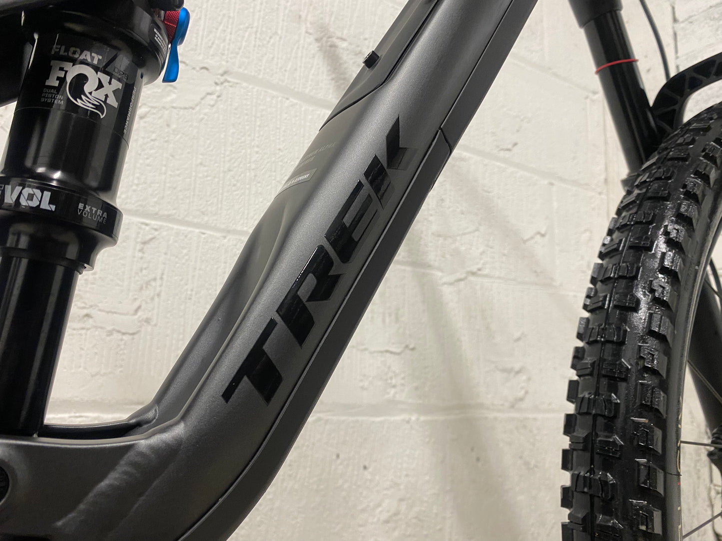 TREK Fuel EX 7 Gen 6 2024 Full Suspension Mountain Bike