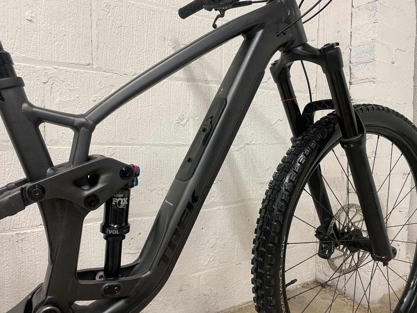 TREK Fuel EX 7 Gen 6 2024 Full Suspension Mountain Bike