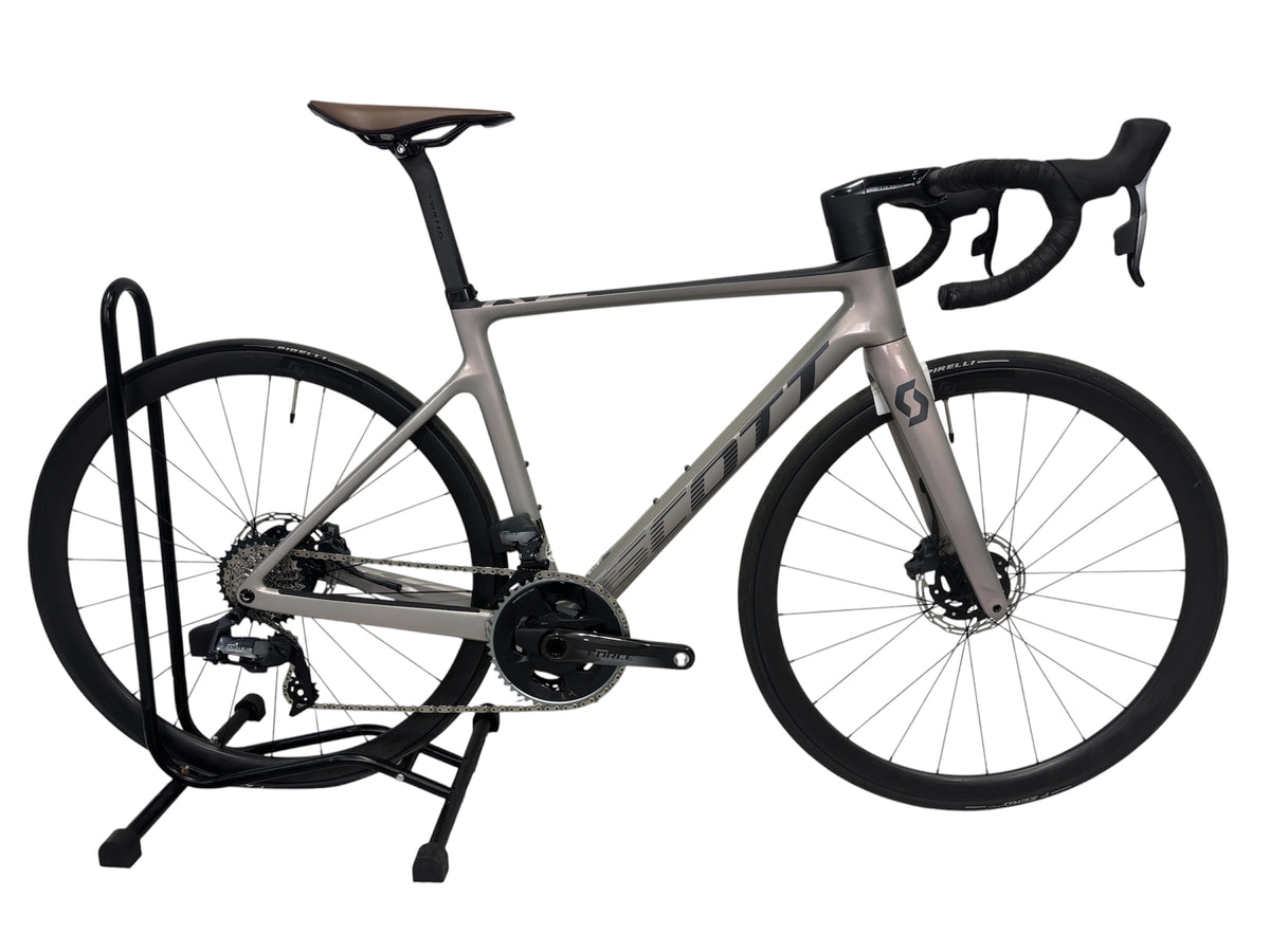 Scott Addict RC 10 2022 Road Bike - Brand New