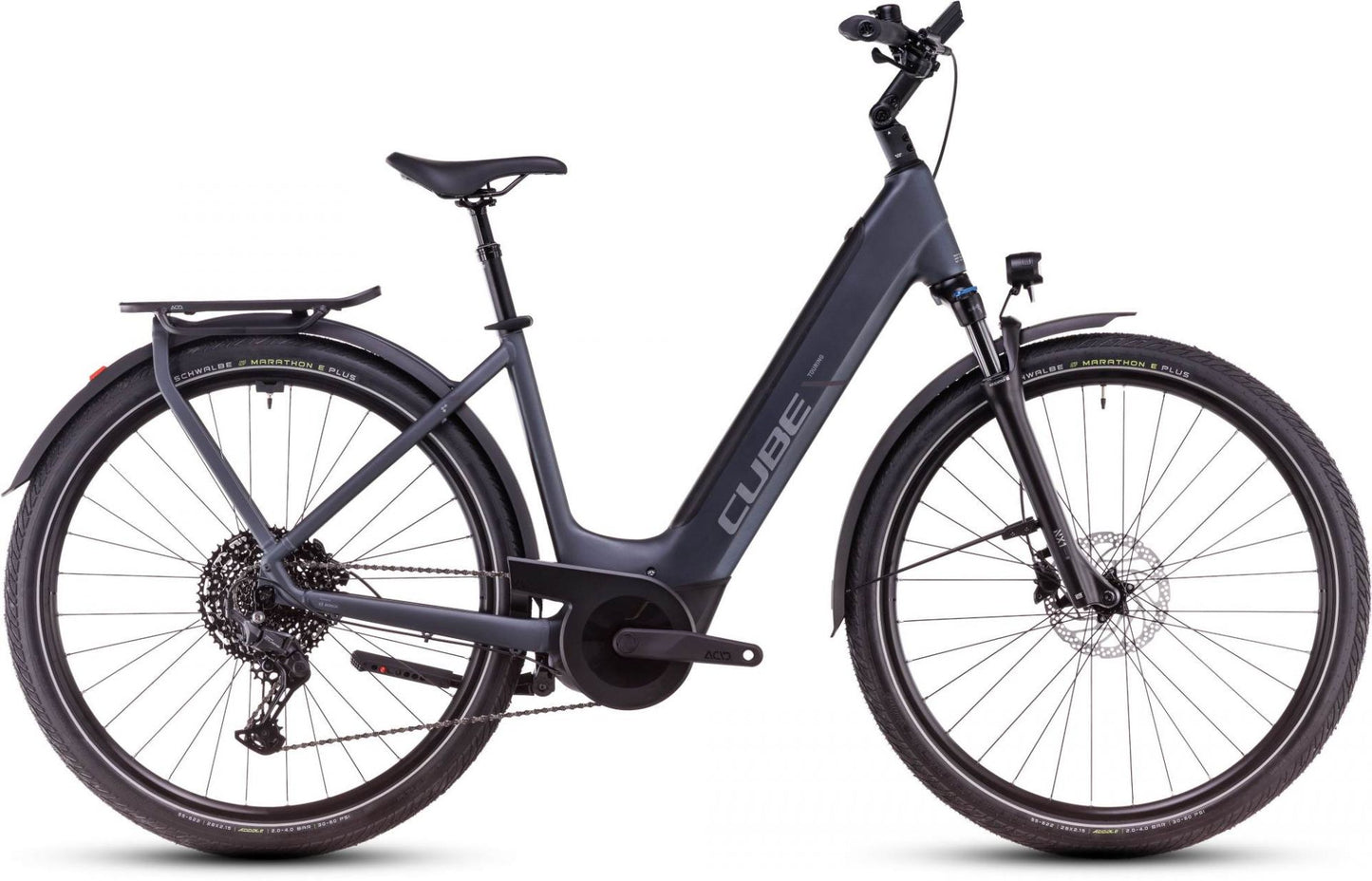 CUBE TOURING HYBRID PRO 625 METALLICGREY/CHROME 2025