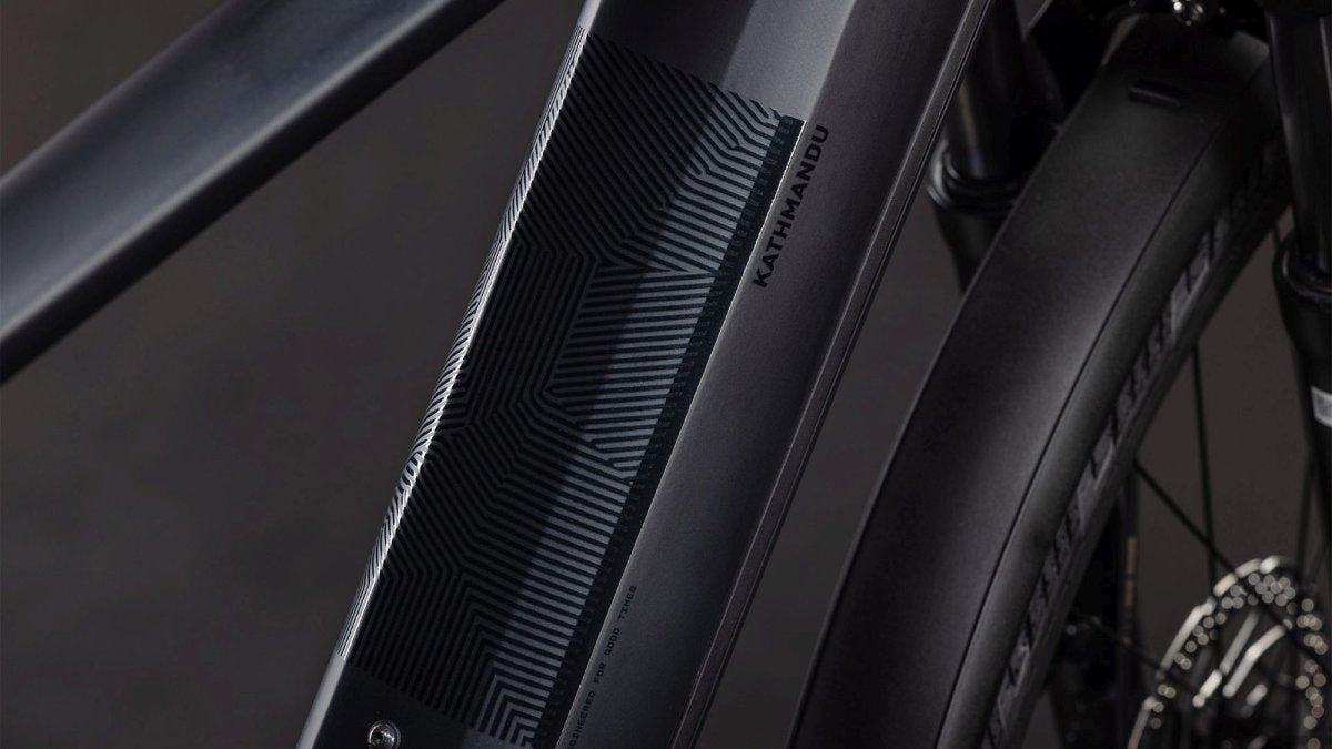 CUBE KATHMANDU HYBRID PRO 800 COAL/BLACK 2026