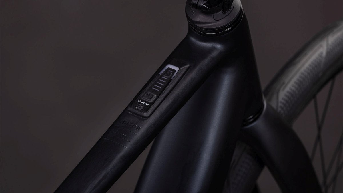 CUBE EDITOR HYBRID PRO 400X COAL/PRISM 2026