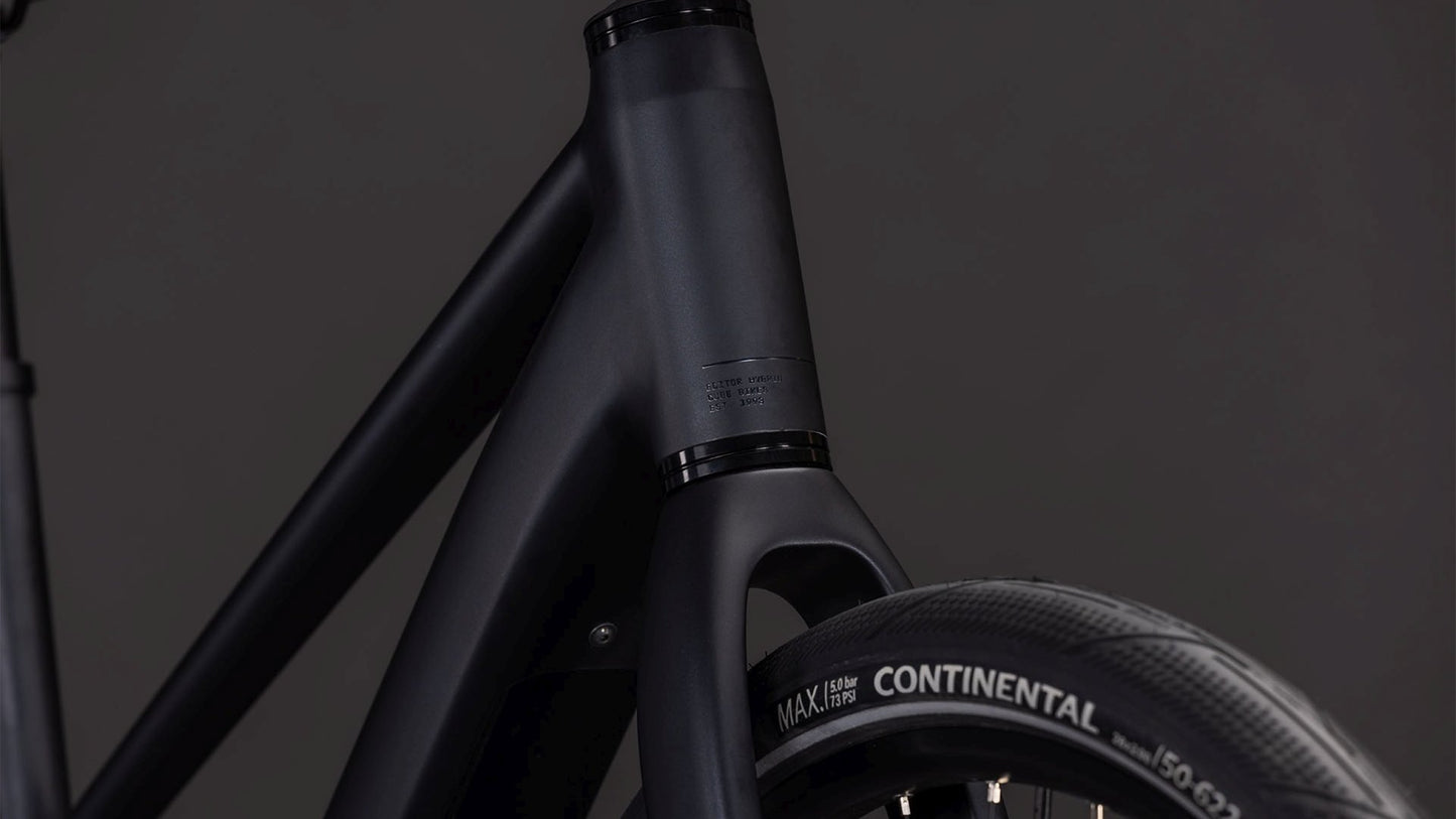 CUBE EDITOR HYBRID PRO 400X COAL/PRISM 2026