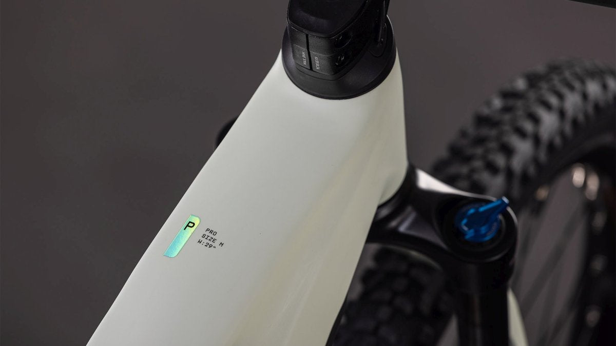 CUBE REACTION HYBRID PRO 800 DESERTSTONE/DRIEDHERBS 2026