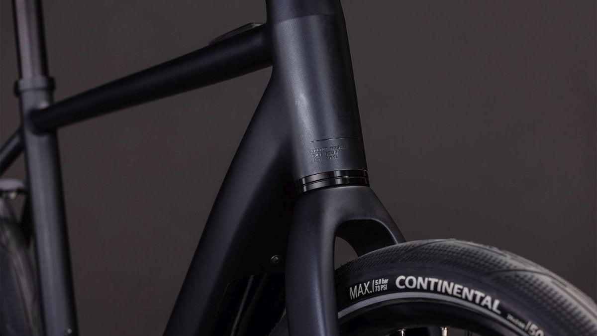 CUBE EDITOR HYBRID PRO 400X COAL/PRISM 2026