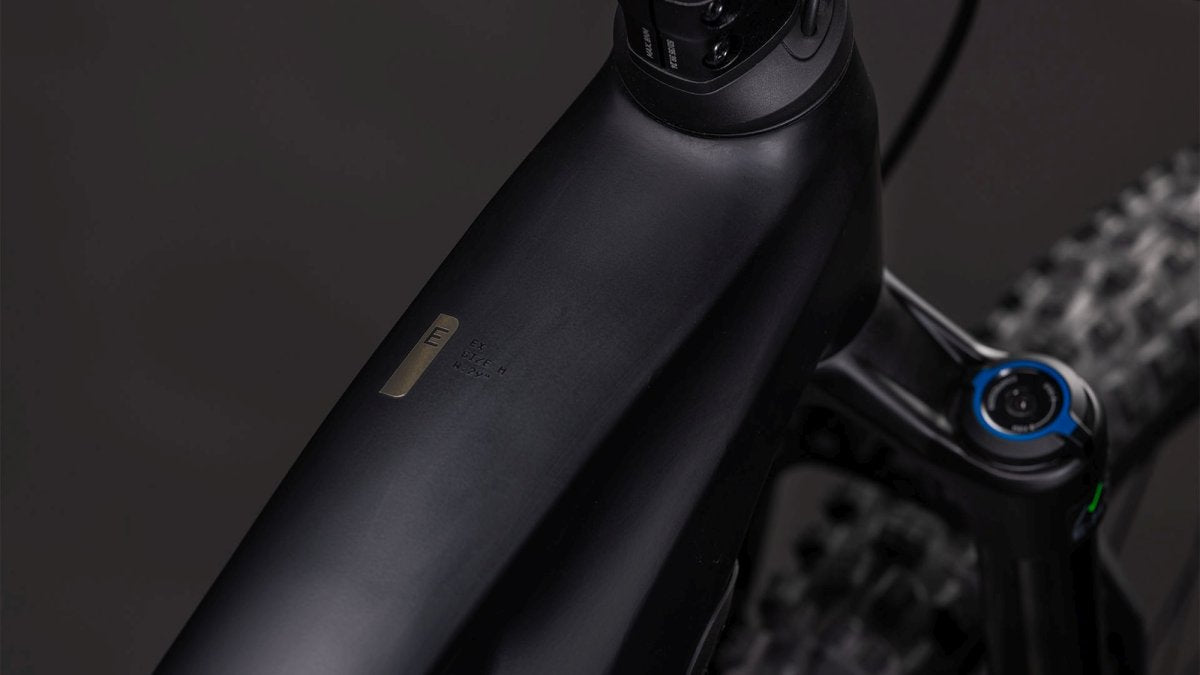 CUBE STEREO HYBRID ONE44 EX 800 BLACKLINE 2026