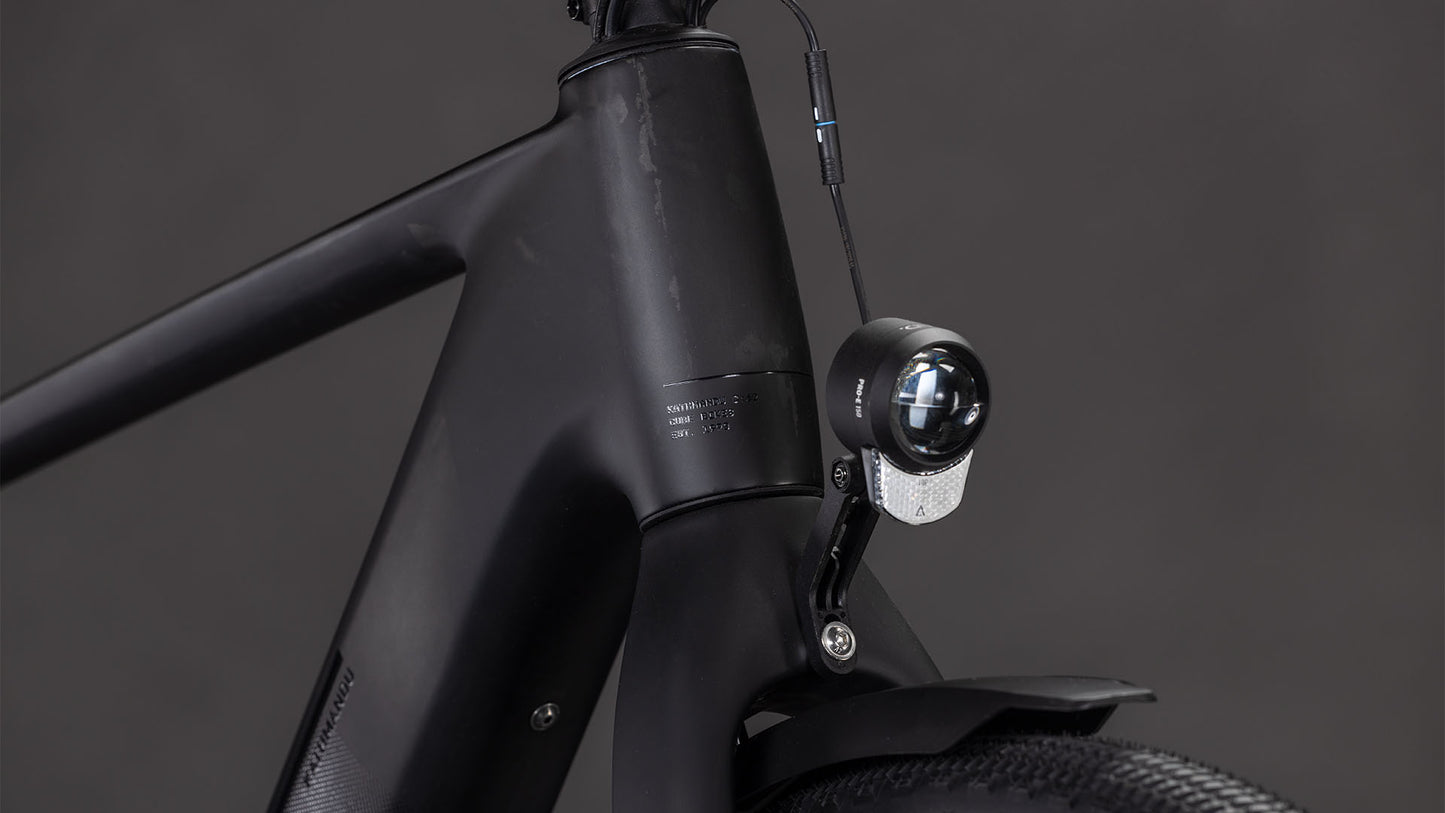 CUBE KATHMANDU HYBRID C:62 SLX 400X LIQUIDBLACK/BLUEDUST 2026